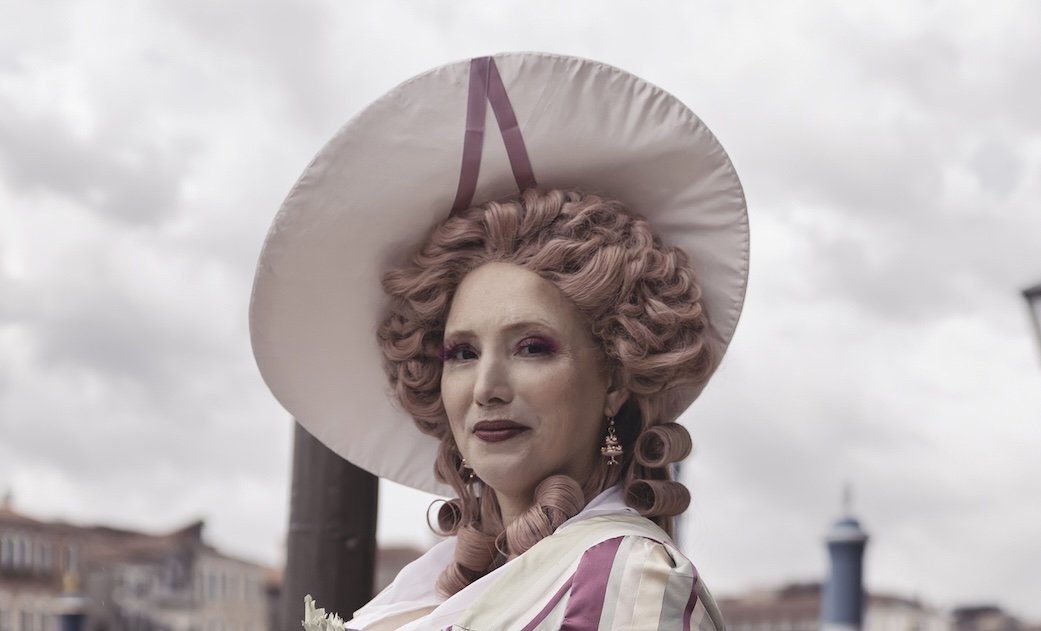 1780s hedgehog wig video tutorial