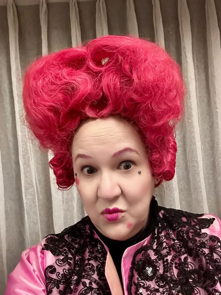 PinkSuit-ChevalierEvent-Trystan wig